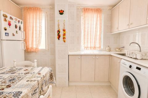 Lejlighed i Estepona, Malaga, Estepona - € 619.000 | Ref: R5402791 - foto 9