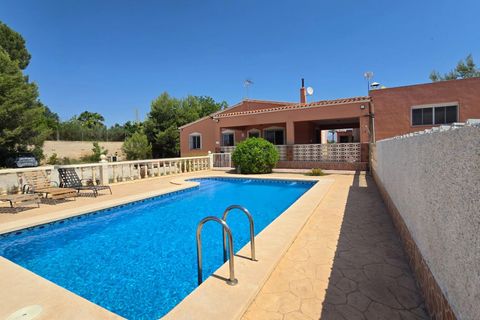 Villa i Aspe, Alicante, Aspe - € 550.000 | Ref: V0550/388 - foto 2