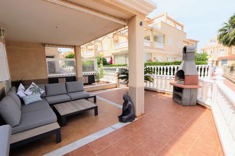 Villa a Playa Flamenca, Alicante, Playa Flamenca - € 299.500 | Ref: R5402164 - foto 3