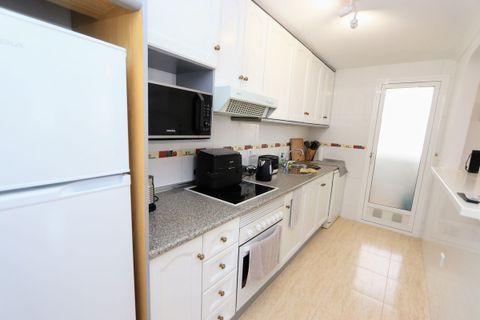 Villa a Playa Flamenca, Alicante, Playa Flamenca - € 299.500 | Ref: R5402164 - foto 16