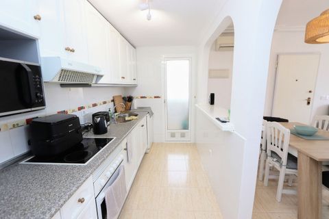 Villa a Playa Flamenca, Alicante, Playa Flamenca - € 299.500 | Ref: R5402164 - foto 17