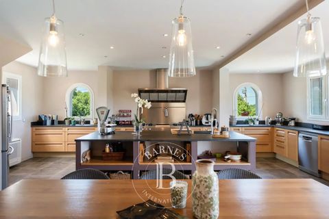 Villa a Bastia, Haute-Corse, Bastia - € 1.650.000 | Ref: RV2192 - foto 5