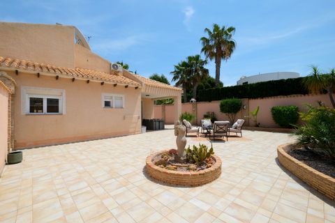 Villa a Cabo Roig, Alicante, Cabo Roig - € 795.000 | Ref: HE28252 - foto 35