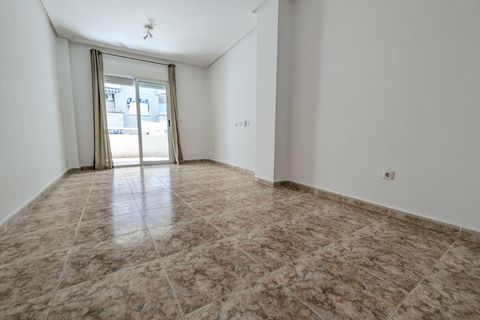 Leilighet i Torrevieja, Alicante, Torrevieja - € 139 900 | Ref: OH02286/10701 - foto 2
