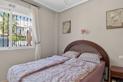 Rækkehus i La Torreta, Alicante, La Torreta - € 219.000 | Ref: B-Z1042 - foto 15