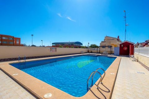 Rækkehus i La Torreta, Alicante, La Torreta - € 219.000 | Ref: B-Z1042 - foto 24