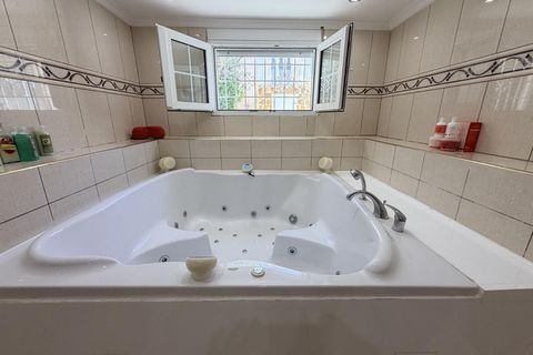 Villa a Torrevieja, Alicante, Torrevieja - € 680.000 | Ref: MLSC5519052/13477 - foto 27