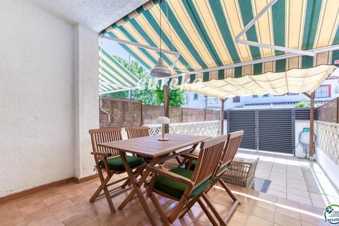 Villa i Empuriabrava, Gerona, Empuriabrava - € 249.000 | Ref: 2193 - foto 29