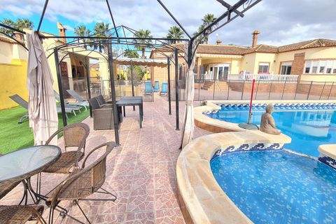 Villa en Catral, Alicante, Catral - € 390.000 | Ref: WVV4386 - photo 13