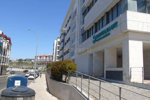 Helårsgrund i Amadora, Lisbon, Amadora - € 750.000 | Ref: C0184-01286 - foto 10