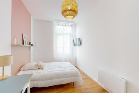 Apartment in Lorient, Morbihan, Lorient - € 450/month | Ref: AZ0M9eRjzU1oHk3 - photo 5