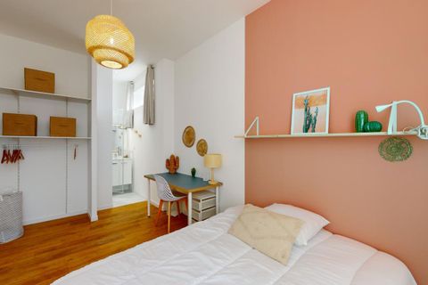 Apartment in Lorient, Morbihan, Lorient - € 450/month | Ref: AZ0M9eRjzU1oHk3 - photo 6