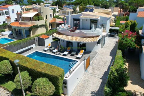 Villa i Vilamoura, Faro, Vilamoura - € 1.499.999 | Ref: OH3064 - foto 1