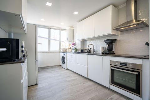 Lejlighed i Sacavem, Lisbon, Sacavem - € 280.000 | Ref: C0263-02190 - foto 4