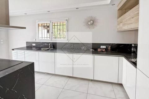 Villa a Mougins, Alpes-Maritimes, Mougins - € 5.500/mes | Ref: 86717813 - foto 2