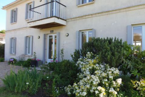 Villa a Gemozac, Charente-Maritime, Gemozac - € 325.000 | Ref: YM4435 - foto 7