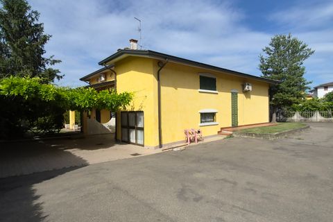 Villa i Casalmaggiore, Cremona, Casalmaggiore - € 200.000 | Ref: V167 - foto 2