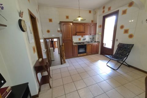 Villa i Casalmaggiore, Cremona, Casalmaggiore - € 200.000 | Ref: V167 - foto 9