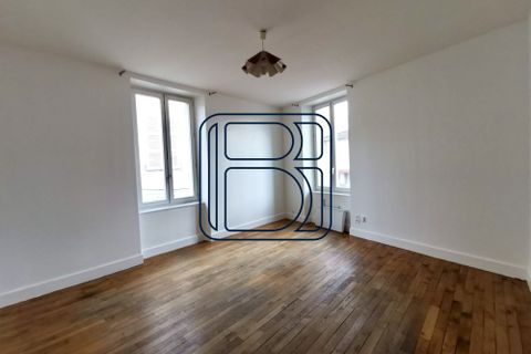 Apartament a Ambert, Puy-de-Dome, Ambert - € 476/mes | Ref: 3781-CIMMIMMO - foto 4