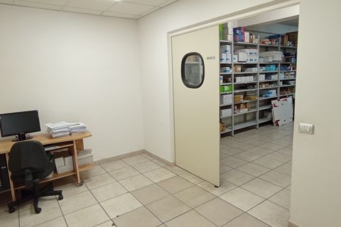 L'establiment comercial a Ragusa, Ragusa, Ragusa - € 240.000 | Ref: UV033 - foto 14