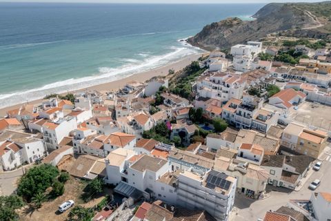 Byhus i Budens, Faro, Budens - € 475.000 | Ref: M/06234 - foto 1