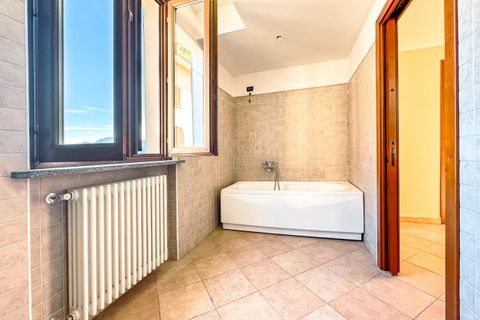 Villa i Belgirate, Verbano Cusio Ossola, Belgirate - € 330.000 | Ref: T548 - foto 16
