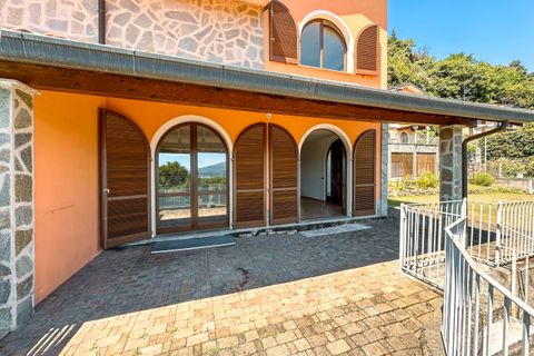 Villa i Belgirate, Verbano Cusio Ossola, Belgirate - € 330.000 | Ref: T548 - foto 19