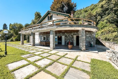 Villa a Belgirate, Verbano Cusio Ossola, Belgirate - € 2.300.000 | Ref: T528 - foto 37