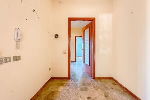 Villa a Arona, Novara, Arona - € 595.000 | Ref: T529 - foto 10