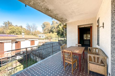 Villa a Arona, Novara, Arona - € 595.000 | Ref: T529 - foto 16