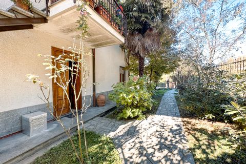 Villa a Arona, Novara, Arona - € 595.000 | Ref: T529 - foto 25
