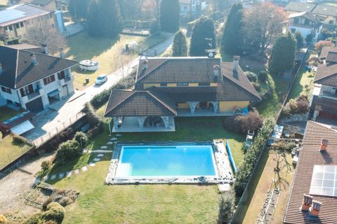 Villa a Invorio, Novara, Invorio - € 850.000 | Ref: T550 - foto 2
