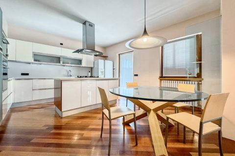 Villa a Invorio, Novara, Invorio - € 850.000 | Ref: T550 - foto 13