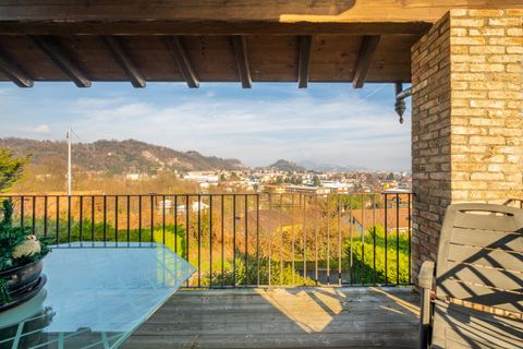 Villa a Arona, Novara, Arona - € 680.000 | Ref: T554 - foto 12