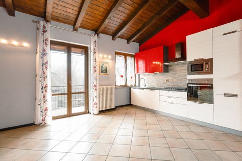 Villa i Invorio, Novara, Invorio - € 220.000 | Ref: T530 - foto 22
