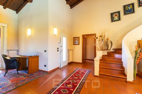 Villa i Dormelletto, Novara, Dormelletto - € 1.240.000 | Ref: T537 - foto 13