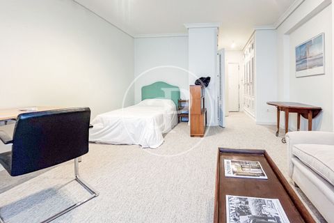Villa a Madrid, Madrid, Madrid - € 1.350/mes | Ref: AM2606020 - foto 8