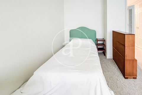 Villa a Madrid, Madrid, Madrid - € 1.350/mes | Ref: AM2606020 - foto 9