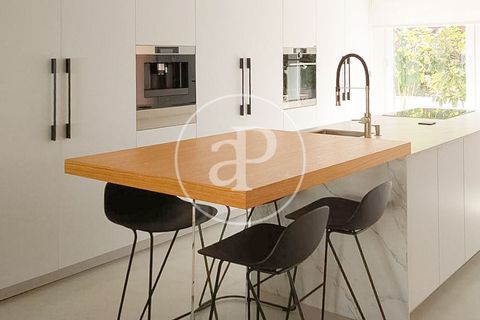 Villa a La Moraleja, Madrid, La Moraleja - € 2.290.000 | Ref: VMN2606003 - foto 4