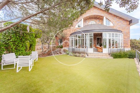 Villa en Torrelodones, Madrid, Torrelodones - € 1.150.000 | Ref: VMO2606004 - photo 2