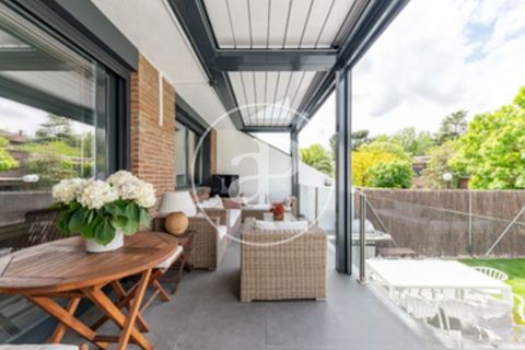Villa a La Moraleja, Madrid, La Moraleja - € 2.700.000 | Ref: VMN2606004 - foto 15