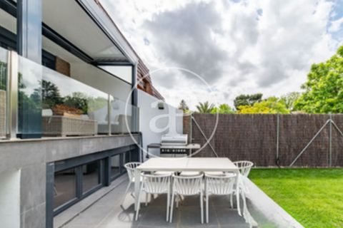 Villa a La Moraleja, Madrid, La Moraleja - € 2.700.000 | Ref: VMN2606004 - foto 18