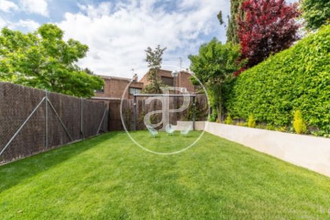 Villa a La Moraleja, Madrid, La Moraleja - € 2.700.000 | Ref: VMN2606004 - foto 29