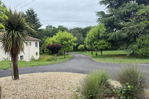Villa a Chevanceaux, Charente-Maritime, Chevanceaux - € 399.999 | Ref: BVI85678 - foto 11