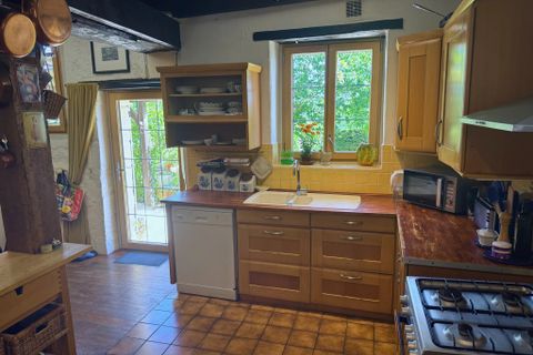 Landsbyhus i Neuvic, Dordogne, Neuvic - € 265.000 | Ref: BVI84125 - foto 3