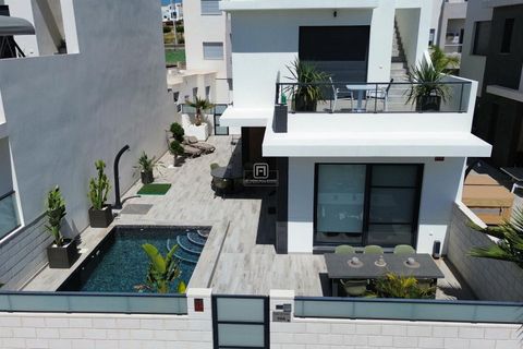 Villa i Benijofar, Alicante, Benijofar - € 469.000 | Ref: AT26123 - foto 2