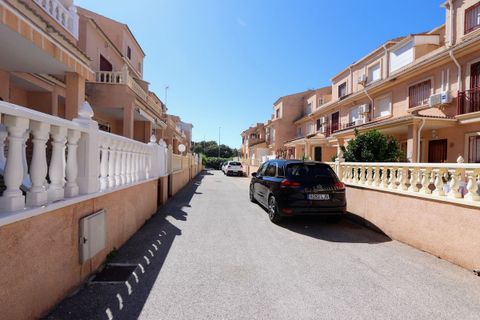 Villa i Playa Flamenca, Alicante, Playa Flamenca - € 285.000 | Ref: R5402881 - foto 26