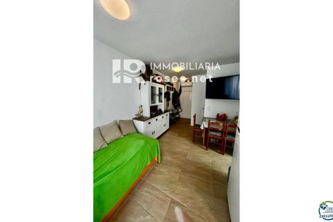Villa a Empuriabrava, Gerona, Empuriabrava - € 225.000 | Ref: 3835 - foto 4