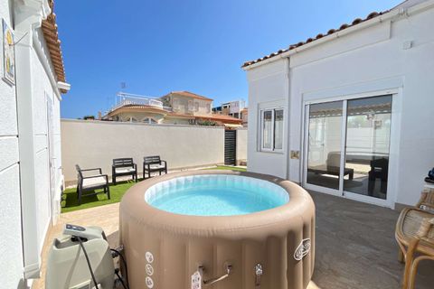 Villa i Orihuela, Alicante, Orihuela - € 319.000 | Ref: C-1144 - foto 12