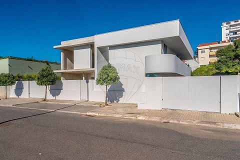 Villa i Cascais, Lisbon, Cascais - € 1.590.000 | Ref: 120612632-46 - foto 4
